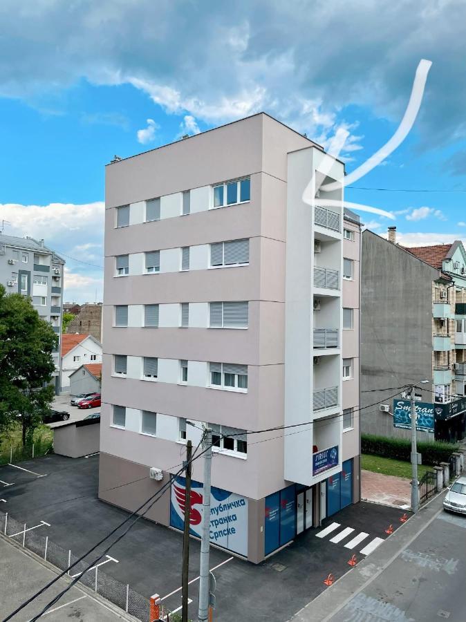 Delux Apartman President Centar Brčko Buitenkant foto